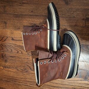 Sorel winter leather boots